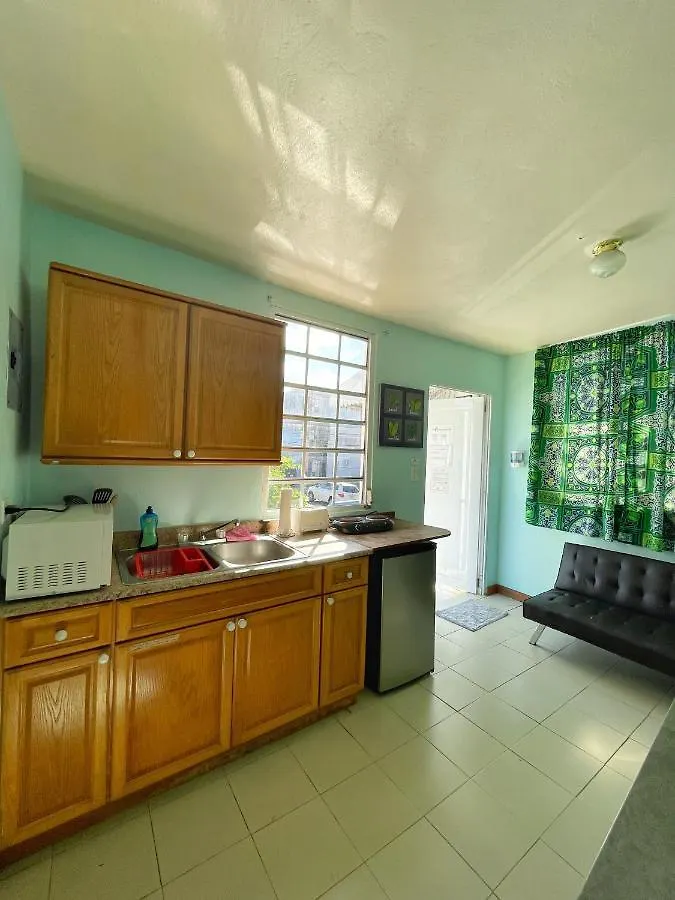 Villa Eshta San Juan Hostel