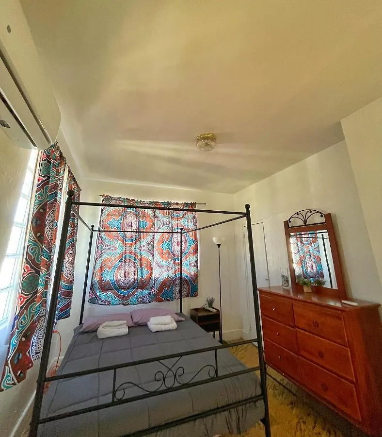 Villa Eshta San Juan Hostel